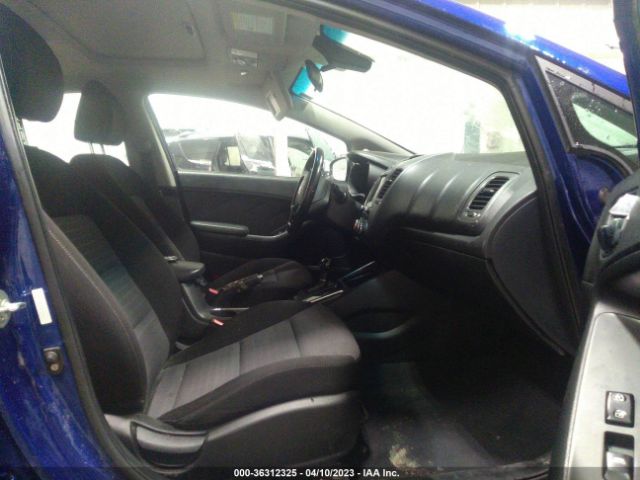 3KPFL4A79JE218161 KIA FORTE S