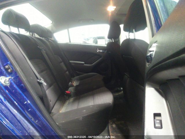 3KPFL4A79JE218161 KIA FORTE S