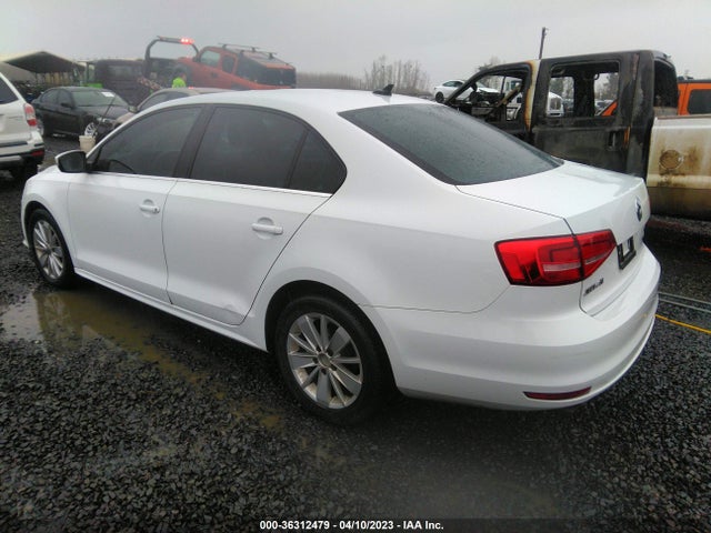 3VWLA7AJ9FM418344 Volkswagen Jetta 2.0l Tdi Se