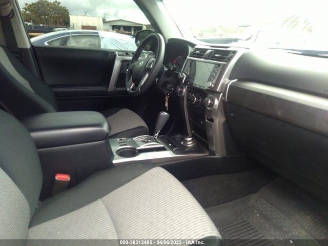Toyota 4RUNNER SR5 2021 JTEMU5JR9M5899350 Image 6