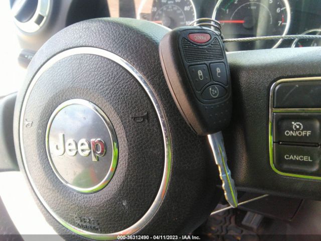 1C4HJWFG1EL181591 Jeep Wrangler Unlimited Rubicon