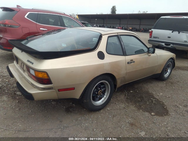 1983 PORSCHE 944 WP0AA0944DN460262 Photo 3
