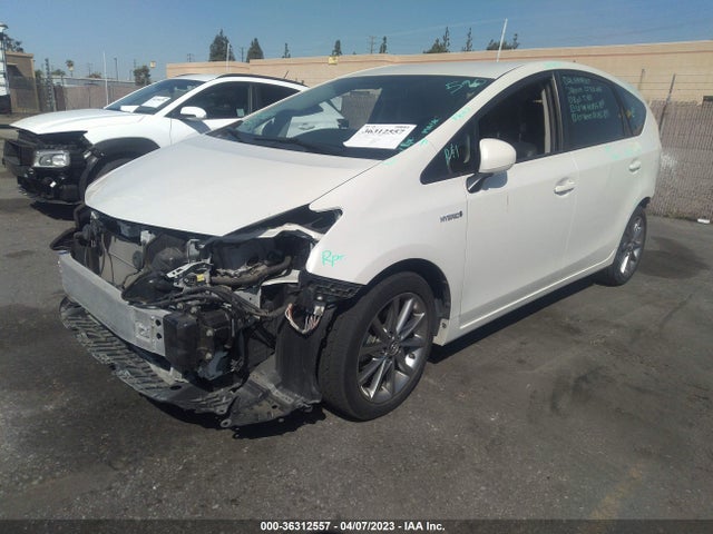 Toyota Prius V Two/five/three/four 2016 JTDZN3EU3GJ048862 Image 2