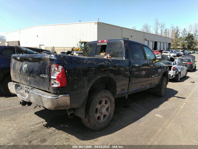 3C6UR5DL1JG233169 RAM 2500 Big Horn