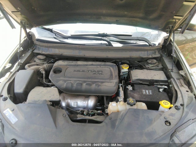 1C4PJLCB7KD370688 Jeep Cherokee Latitude