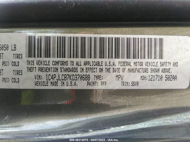 1C4PJLCB7KD370688 Jeep Cherokee Latitude