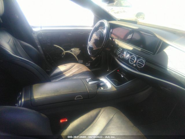 WDDUG8CB9HA326996 Mercedes-Benz S-class S 550