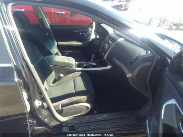 1N4AL3AP2FN350529 Nissan Altima 2.5 S