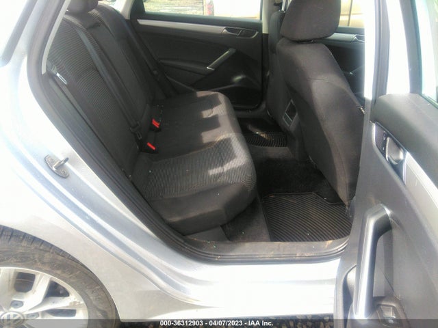 Volkswagen Passat 1.8t S 2017 1VWAT7A38HC015561 Image 8