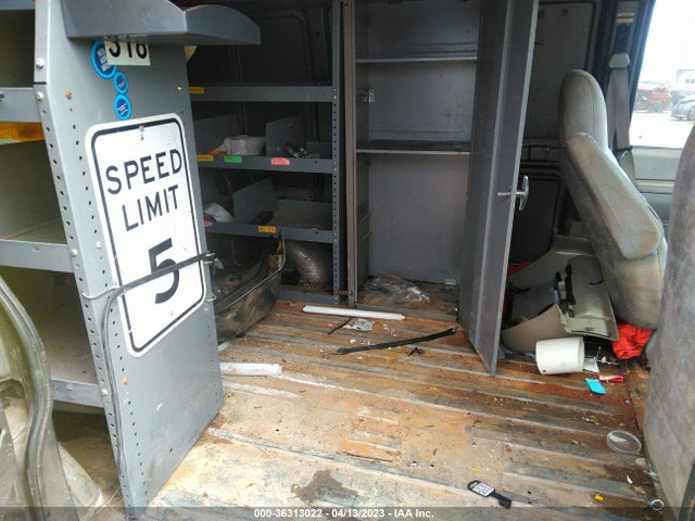 1994 CHEVROLET ASTRO VIN: 1GCDM15Z0RB137699