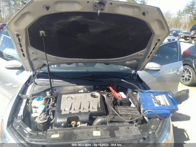 1VWCN7A3XEC102800 Volkswagen Passat Tdi Sel Premium