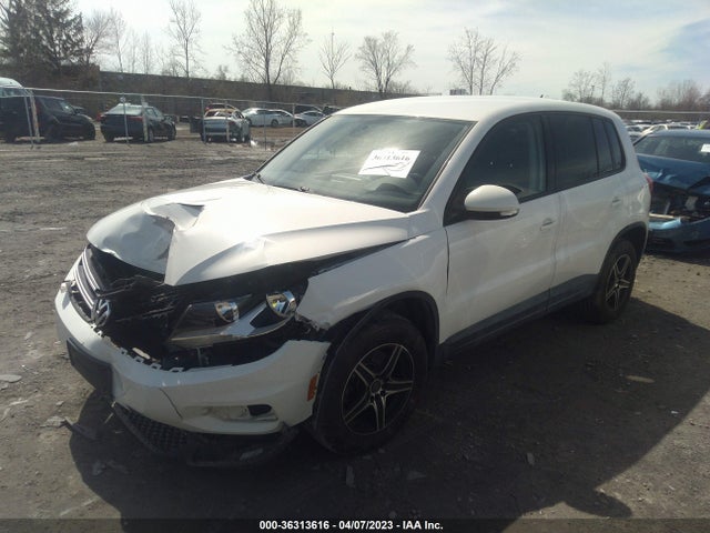 2014 VOLKSWAGEN TIGUAN S VIN: WVGAV3AX7EW522370