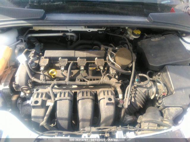Ford FOCUS SE 2015 1FADP3K21FL290002 Image 10