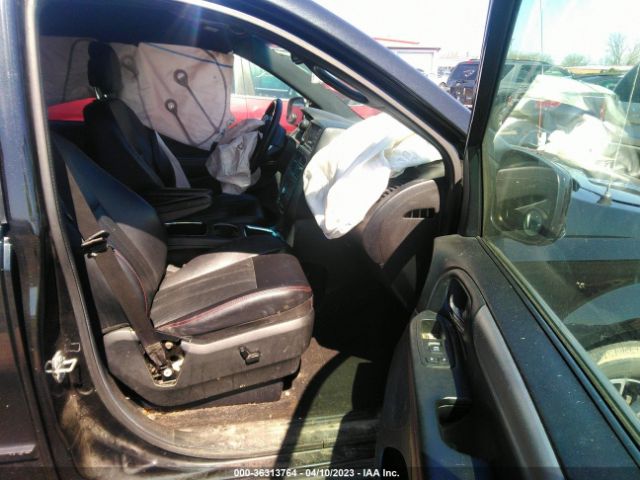 2C4RDGEG5HR619365 Dodge Grand Caravan Gt