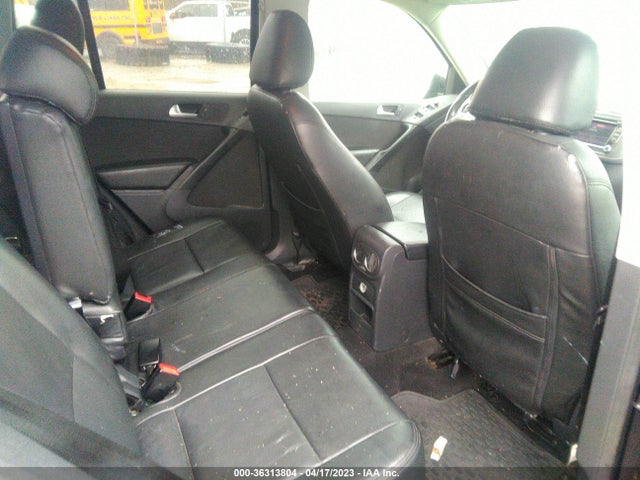 2015 Volkswagen Tiguan S მანქანა იყიდება აუქციონზე, vin: WVGBV7AXXFW582396, აუქციონის ნომერი: 36313804