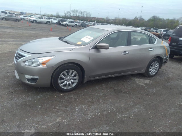 Nissan Altima 2.5 S 2015 1N4AL3AP2FC249938 Image 2