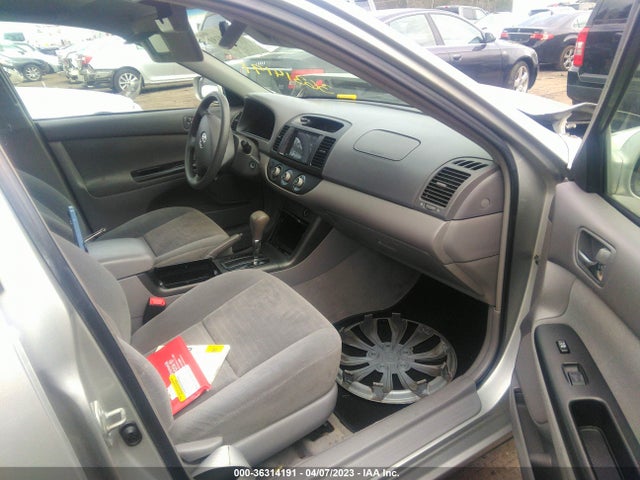 2005 TOYOTA CAMRY STD/LE/SE/XLE VIN: 4T1BE32KX5U526500