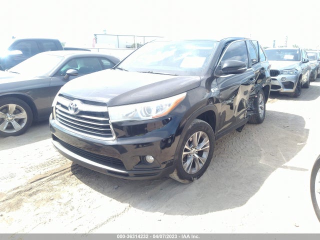 2015 TOYOTA HIGHLANDER XLE VIN: 5TDKKRFH3FS068013