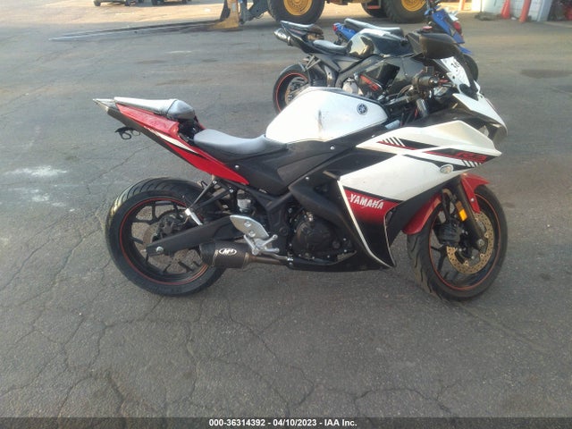 Yamaha YZFR3 2016 MH3RH06Y3GK012785 Image 21