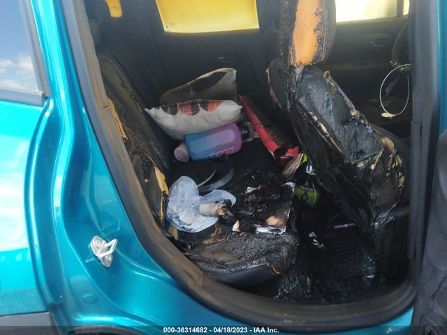ZACNJDB12NPN58155 Jeep Renegade Latitude