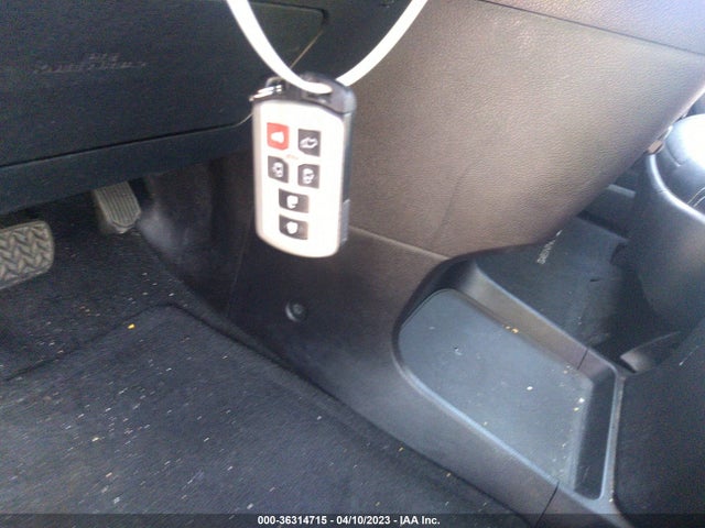 Toyota SIENNA SE 2015 5TDXK3DC5FS635588 Image 3