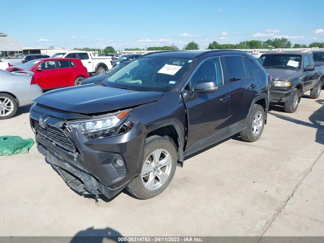 2020 TOYOTA RAV4 XLE VIN: 2T3P1RFV1LW110431