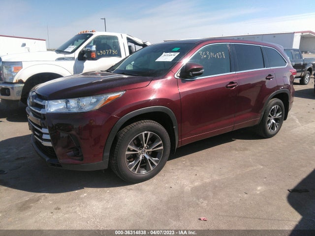 Toyota Highlander Le 2017 5TDBZRFH5HS418062 Image 2