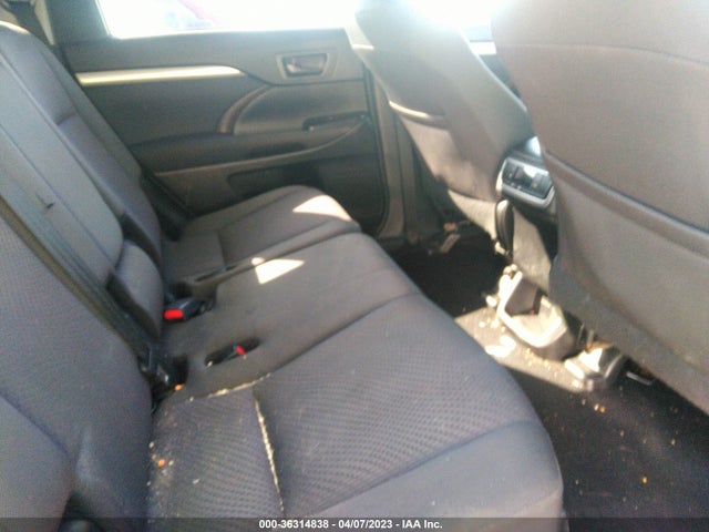 Toyota Highlander Le 2017 5TDBZRFH5HS418062 Image 9