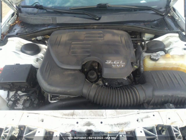 Chrysler 300 300s 2015 2C3CCAGG0FH797596 Image 10