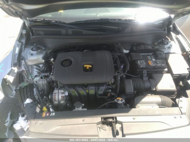 3KPF24AD8PE548164 KIA Forte Lxs
