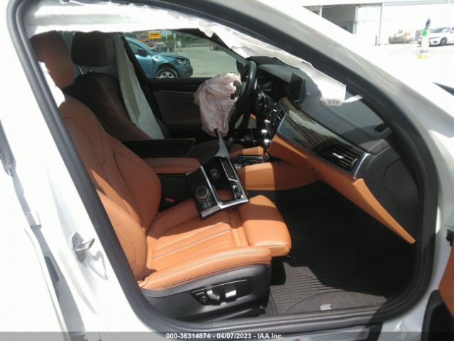 WBAJE5C52JWA94746 BMW 5 Series 540i