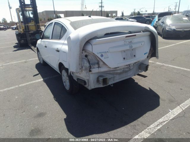3N1CN7AP3EL826194 Nissan Versa S Plus