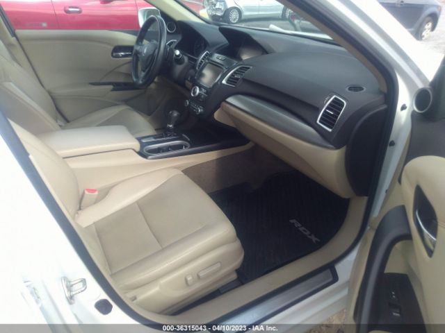 5J8TB4H57HL025715 Acura Rdx W