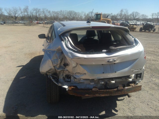 2014 FORD FOCUS TITANIUM VIN: 1FADP3N22EL280475
