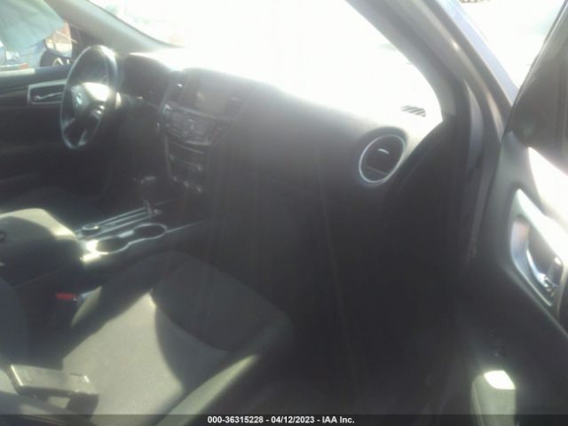 5N1DR2MM1HC665446 Nissan Pathfinder Sv