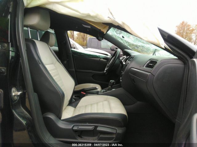 3VWD17AJ1GM237907 Volkswagen Jetta 1.8t Sport