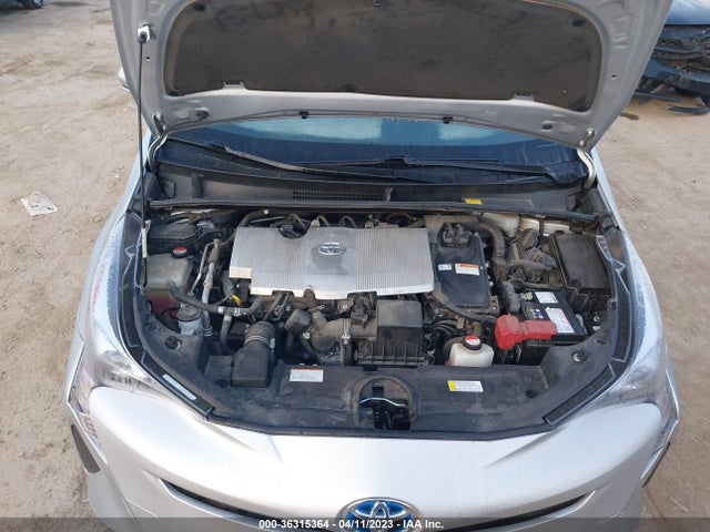 Toyota Prius Two 2016 JTDKBRFU0G3517213 Image 11