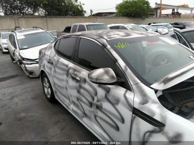 KNAGM4A76F5611696 KIA Optima Lx