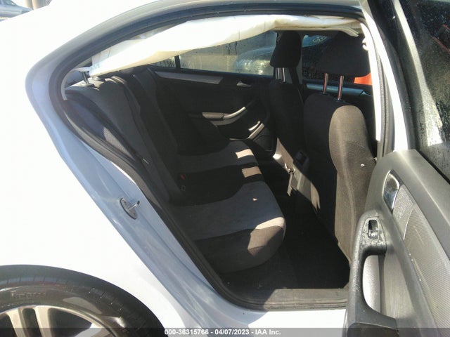 3VW2B7AJ4HM368805 Volkswagen Jetta 1.4t S