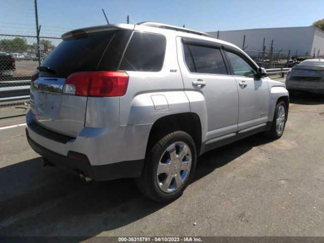 2GKFLXE35F6241098 GMC Terrain Slt