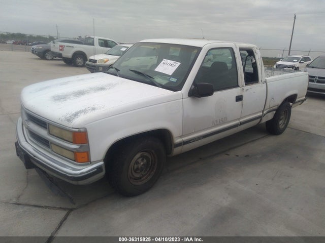 1998 CHEVROLET C/K 1500 VIN: 2GCEC19M9W1184828