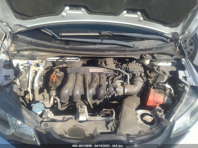 Honda FIT LX 2015 3HGGK5H51FM711977 Image 10