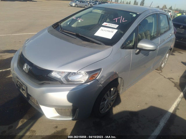 Honda FIT LX 2015 3HGGK5H51FM711977 Image 2