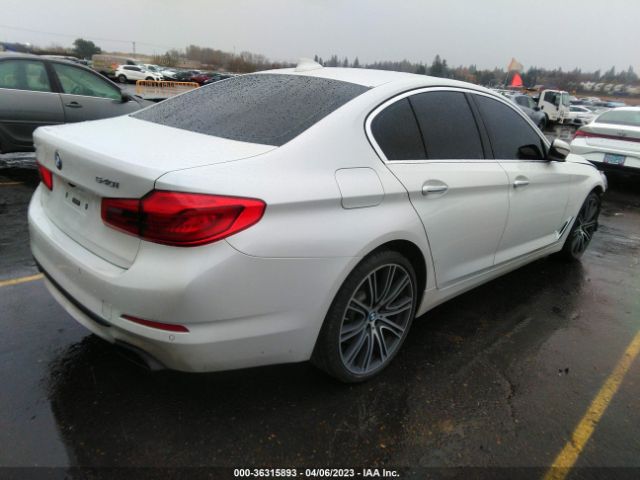 WBAJE7C37HG889612 BMW 540i Xdrive