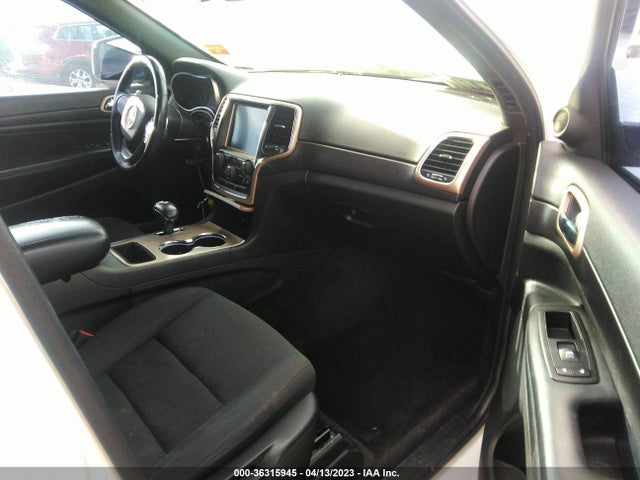 1C4RJFAG5FC796822 Jeep Grand Cherokee Laredo