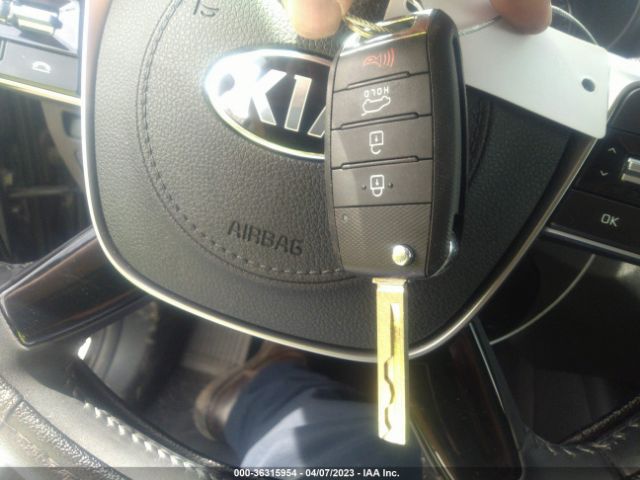 5XYPGDA57KG476822 KIA Sorento Lx V6