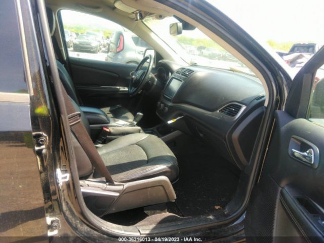 3C4PDCGG1JT516007 Dodge Journey Crossroad