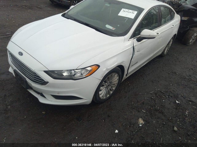 Ford Fusion Hybrid Se 2017 3FA6P0LU8HR317854 Image 2