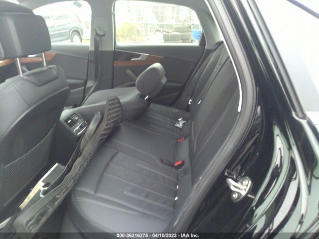 WAUABAF40NA005292 Audi A4 Sedan Premium