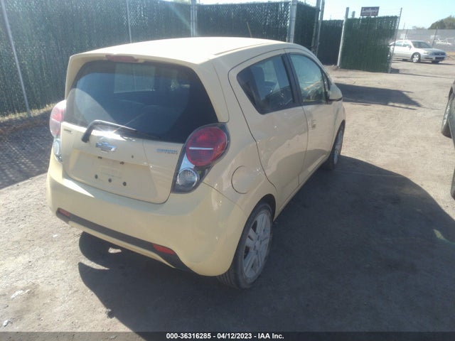 Chevrolet Spark Lt 2014 KL8CD6S90EC457616 Image 4